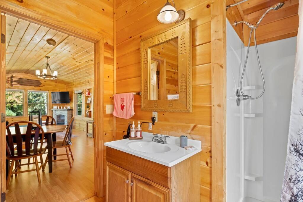 Dream Weaver Cabin Villa Candler Exterior foto